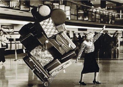 Companhia aérea é condenada por cobrança abusiva em excesso de bagagem.